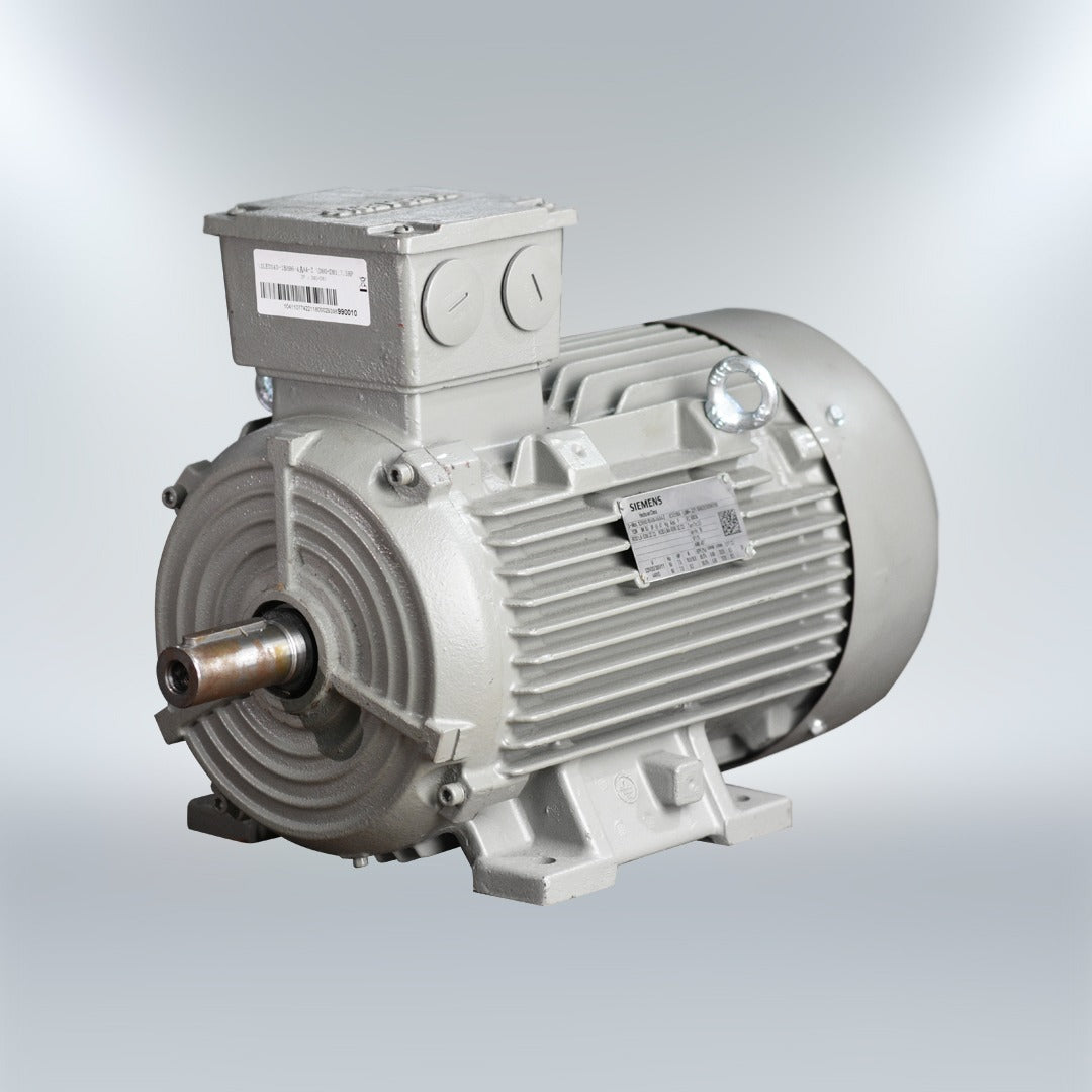 MOTOR SIEMENS TRIFÁSICO IEC IE3 10 HP